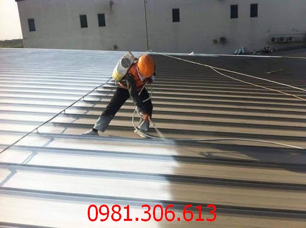 Thi công sơn chống nóng mái tôn giá rẻ tại Bắc Giang